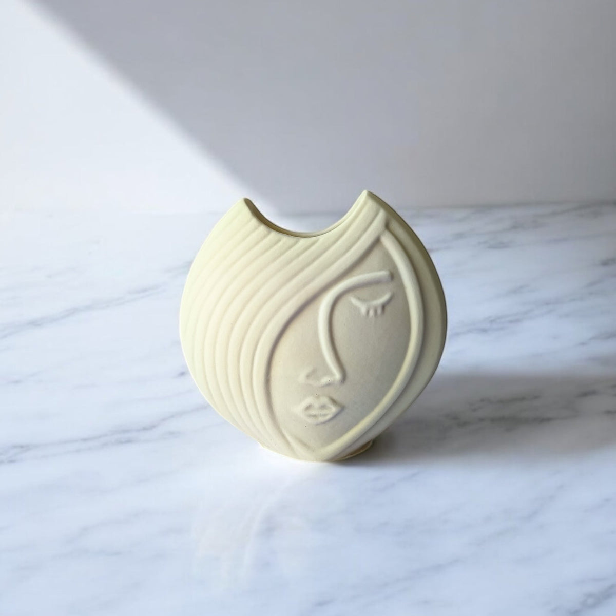 Fleur Femme Vase