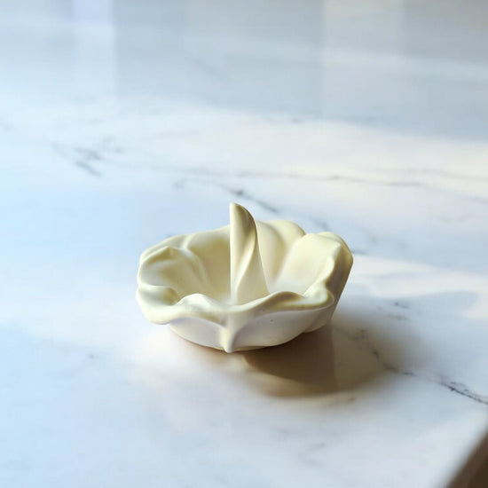 Blossom Ring Holder